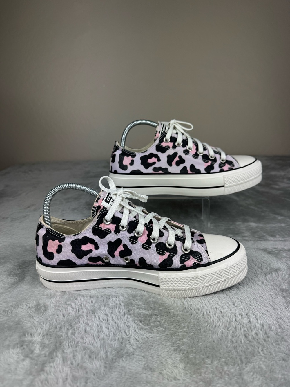 Converse Chuck Taylor All Star Leopard Platform Low Top - Picture 2 of 15